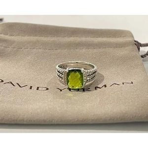 - David Yurman 925 Silver Wheaton Petite 10x8mm With Peridot & Diamond Siz…